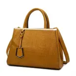 Large Capacity Popular for Commuting