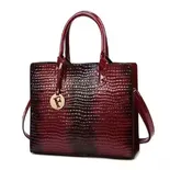 Fashionable and Trendy HandBag