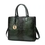 Fashionable and Trendy HandBag