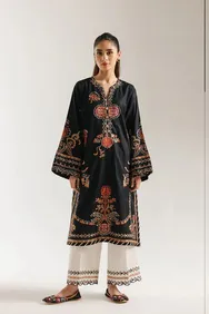 ETHNC | EMBROIDERED SUIT | SHIRT -STRAIGHT FIT -ROUND NECK WITH V SLIT -FLARED SLEEVES -LONG LENGTH | TROUSER -SCALLOPED HEM -REGULAR LENGTH