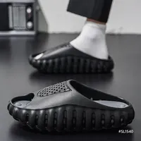 Sereni Aura Men’s Slippers