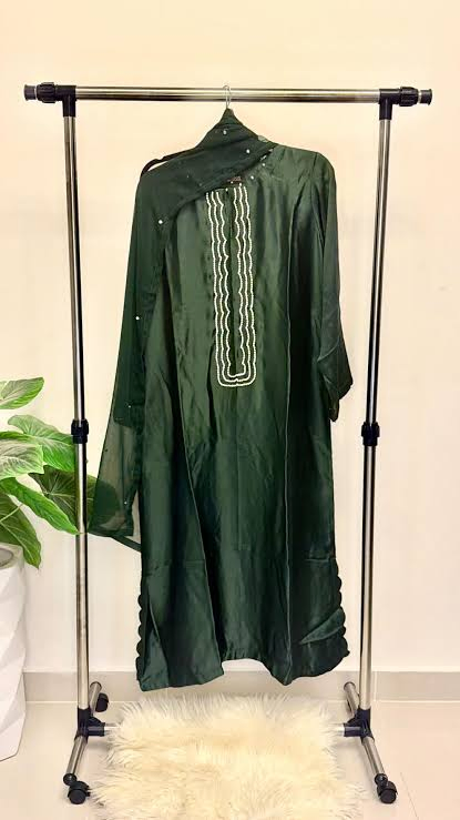 Pakistani Lasercut Silk Stitched 3Pcs_ Green