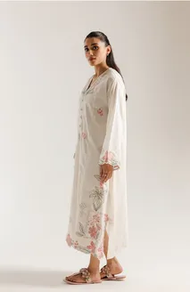 ETHNC EMBROIDERED DRESS LOOSE FIT - V NECK - FLARED SLEEVES - A LINE HEM - LONG LENGTH