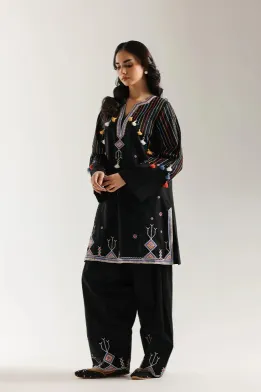 ETHNC - EMBROIDERED SUIT 1