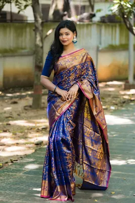 জরি কাতান শাড়ি ব্লাউস পিস সহ