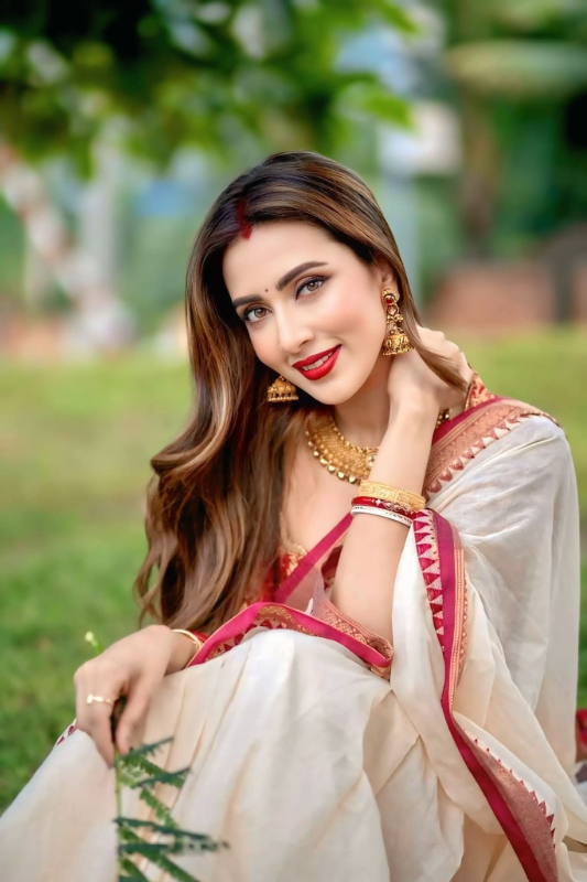 ✨ আড়ং কটন শাড়ি সাদা  ✨