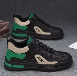 New Men's Breathable Board Shoes