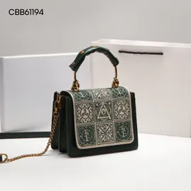 Luxury Embroidered Vintage Handbag for Women 