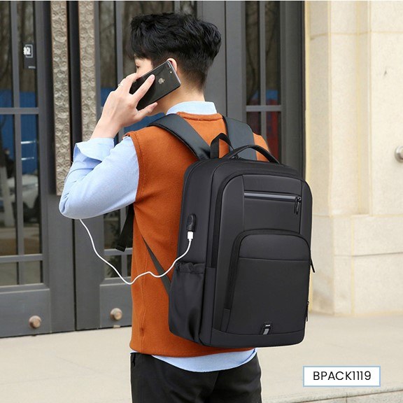 RIVER RAIN BACKPACK