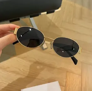 Triomphe Oval Sunglass