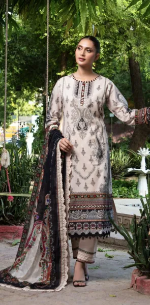 Pakistani Original Guladhar Premium Cambric Stitched 3pcs _ Dark Beige