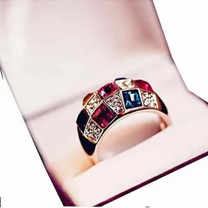 Multi-Color Crystal Finger Ring (1 pc)