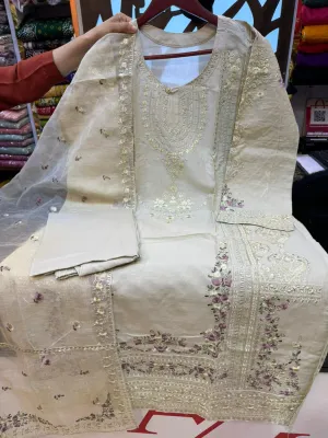 পাকিস্তানি ইনস্পায়ার্ড কালেকশন – লাইট বিস্কিট শেড