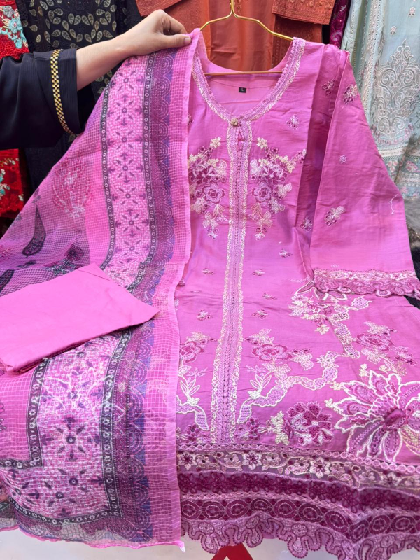 Pakistani Inspired Item