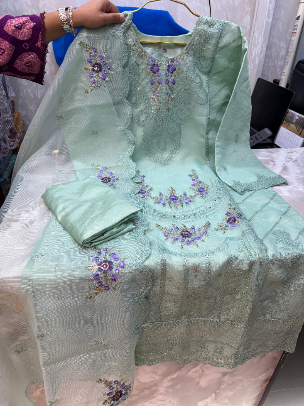 Soft Quata Embroidered Set with Elegant Finish