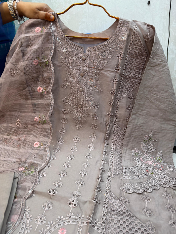 Premium Swizz Cotton Ensemble in Extended Length