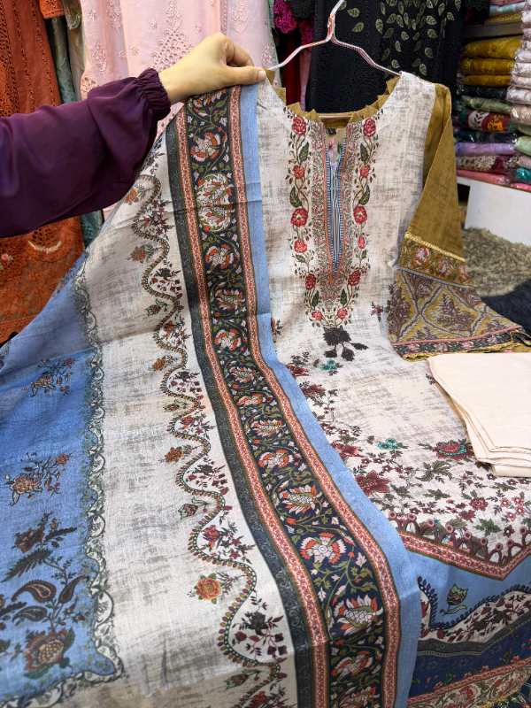 Swizz Lawn Digital Print Suit with Cotton Dupatta