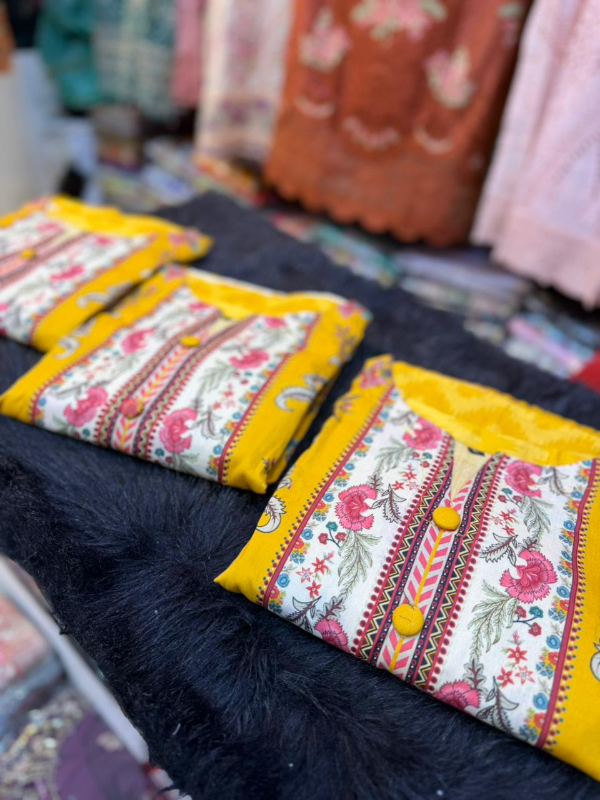 Premium Lace Detailed Swizz Lawn Set