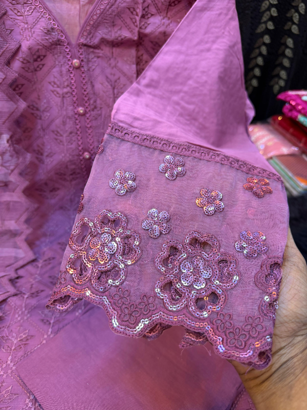 Panel-Enhanced Swizz Cotton Three-Piece Ensemble