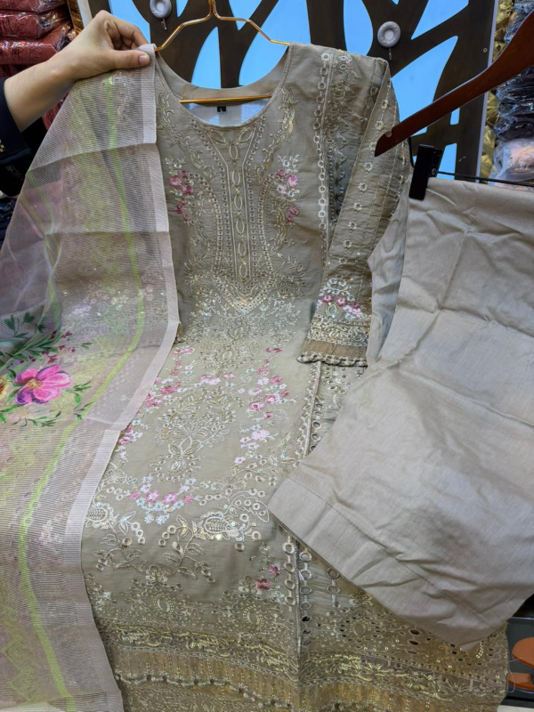 Pakistani Swizz Cotton Printed Suit with Quata Dupatta