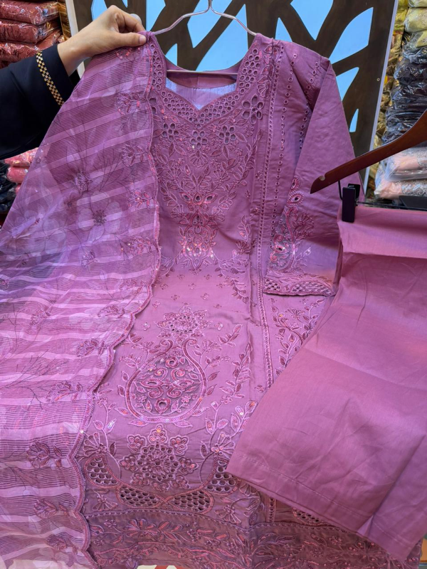 Step Swizz Lawn Cotton Suit with Embroidery and Boring Work