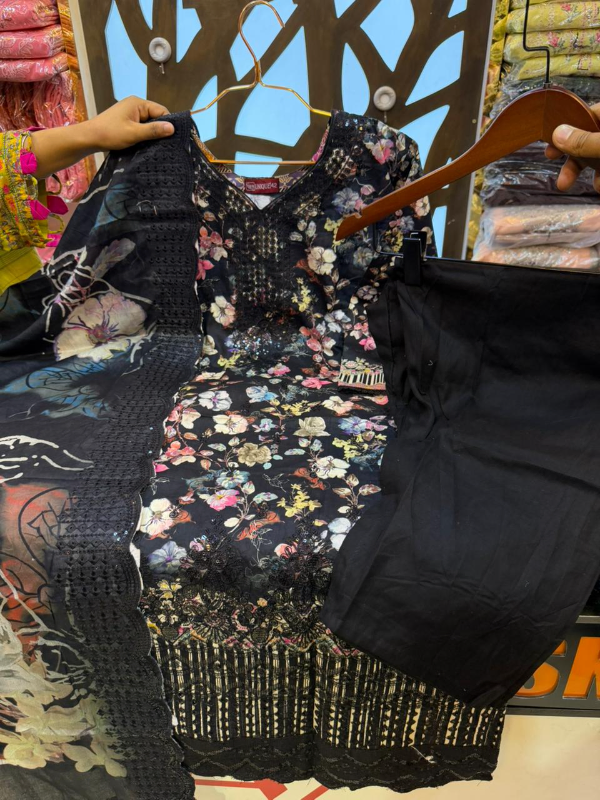 Refined Swizz Cotton Printed Suit with Intricate Panel Accents