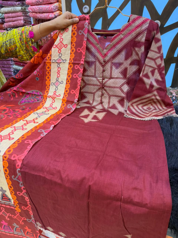 Statement Swizz Cotton Printed Suit with Palazzo Silhouette