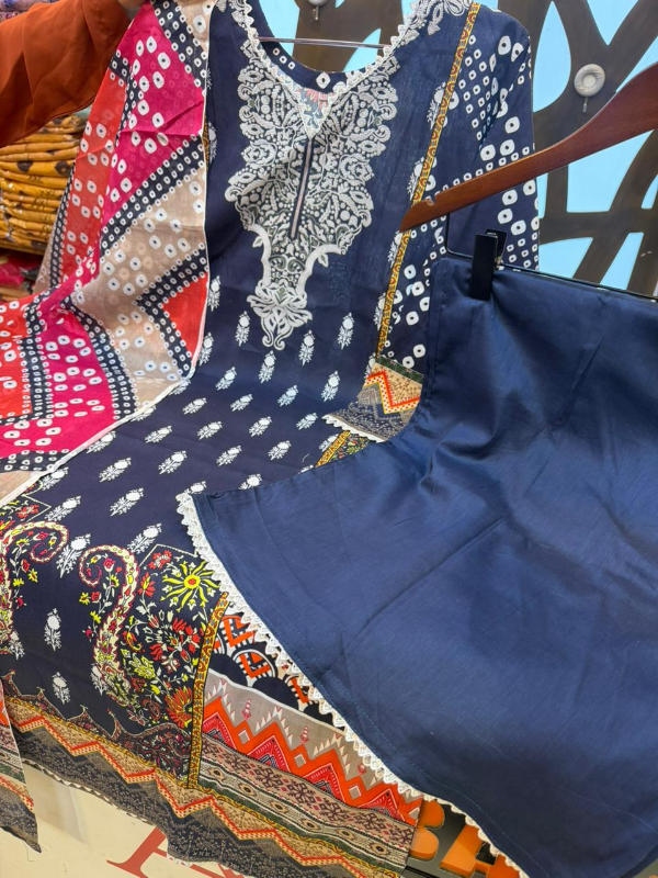 Everyday Swizz Lawn Suit with Coordinated Printed Dupatta
