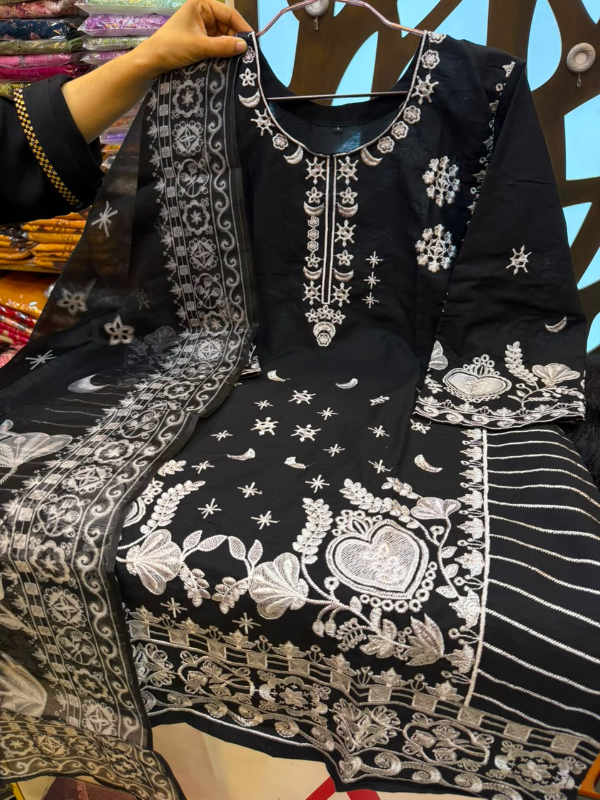 Pakistani Inspired Embroidered Cotton 3-Piece Suit with Chiffon Tie-Dye Dupatta & Farshi Salwar