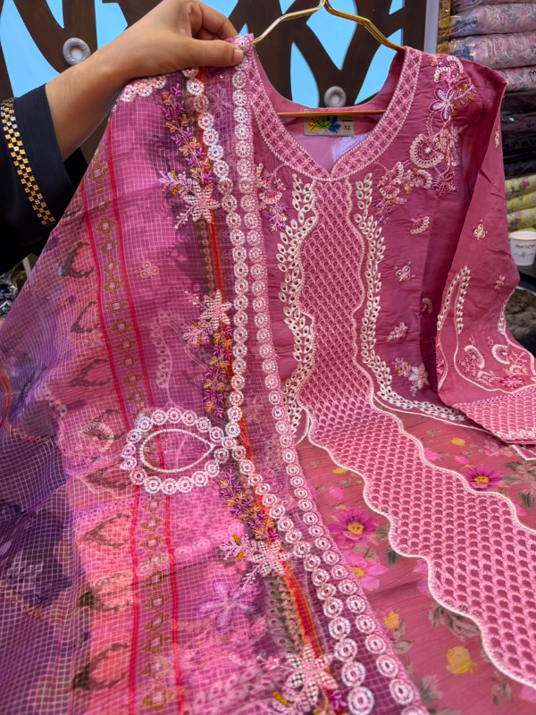 Pakistani-Inspired Embroidered Swiss Lawn Slub Cotton Three-Piece Suit - Mauve Pink / Dusty Rose