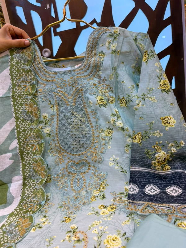 Mint Blue Floral Embroidered Swiss Lawn Three-Piece Suit Set - Refreshing Mint Blue / Pastel Sea Green Base