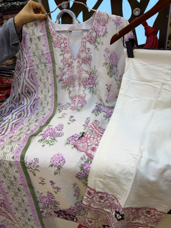 Pakistani-Inspired Floral Printed Georgette 3-Piece Suit