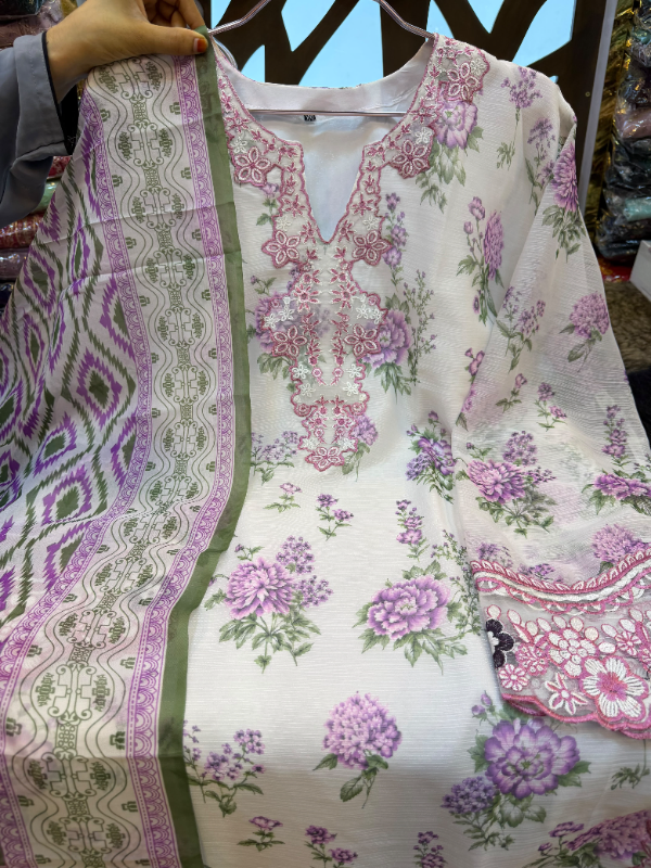 Pakistani-Inspired Floral Printed Georgette 3-Piece Suit