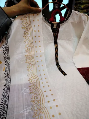 Pakistani-Inspired Slub Cotton Screen Print 3-Piece Suit - Off-White 