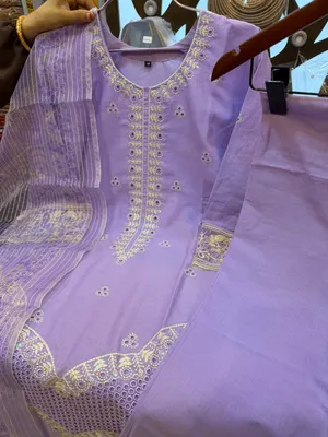 Pakistani Inspired Embroidered Swiss Lawn 3-Piece Stitched Suit5