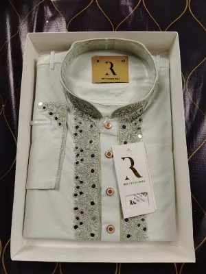 ইন্ডিয়ান গ্লাস এম্ভটারী 