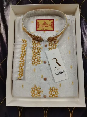 ইন্ডিয়ান সূতি ব্রাশু কারচুপি পাঞ্জাবী 