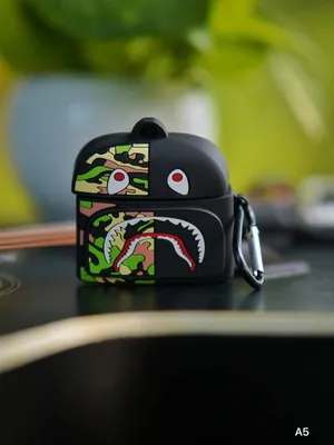 Urban Predator - Airpods Cover 