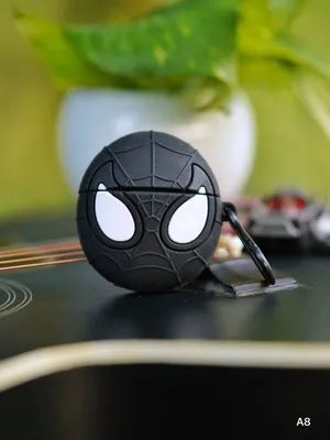 Shadow Web Noir – AirPods Cover