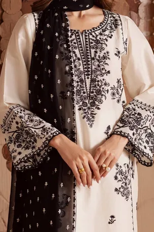 ZEENAT - 3 PC Embroidered Dress 