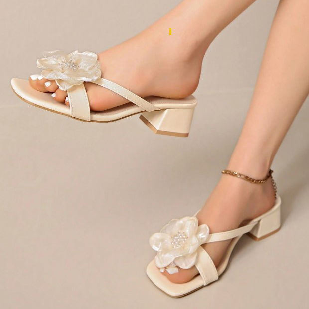 ROSÉ BLOOM HEELS