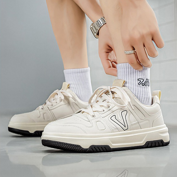 Urban Trek Outdoor Shoes