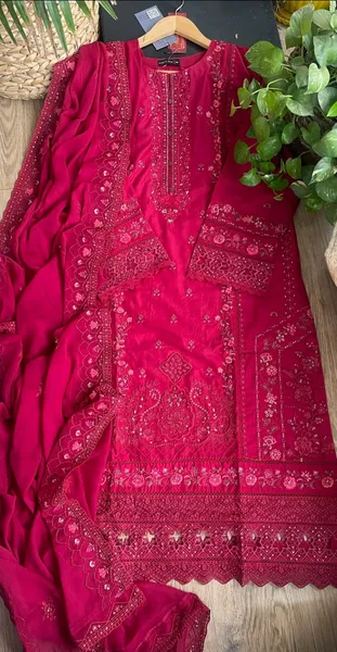 Original Pakistani Sadabahar Luxury Cotton Stitched 3Pc With Chiffon Dupatta _ Maroon Red
