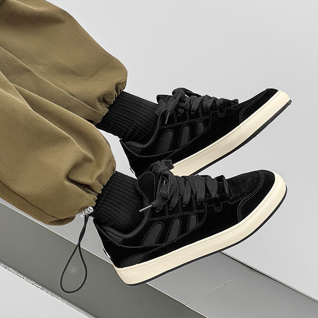 VERSATILE KOREAN STYLE TRENDY SNEAKERS GB-2231
