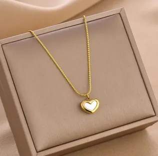 Peach Heart Gold-plated Necklace