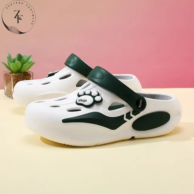 Lightweight Breathable Slip-On clogs