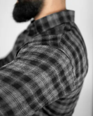 Basics Plaid Flannel Shirts in Obsidian Colourway