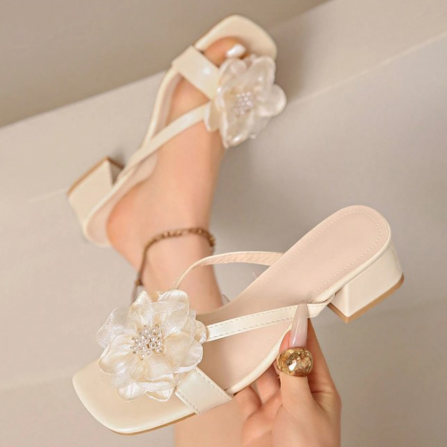 ROSÉ BLOOM HEELS