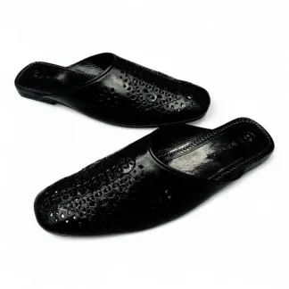 Men’s Luxury Velvet Formal Slippers – Black with Gold Crest Embroidery – Sophistication