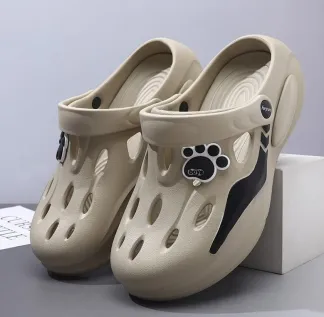 Men Comfortable EVA Garden Clogs, Closed Toe Sandals For Indoor/Outdoor Home And Beach Use, Soft Sole Ventilated Shoes